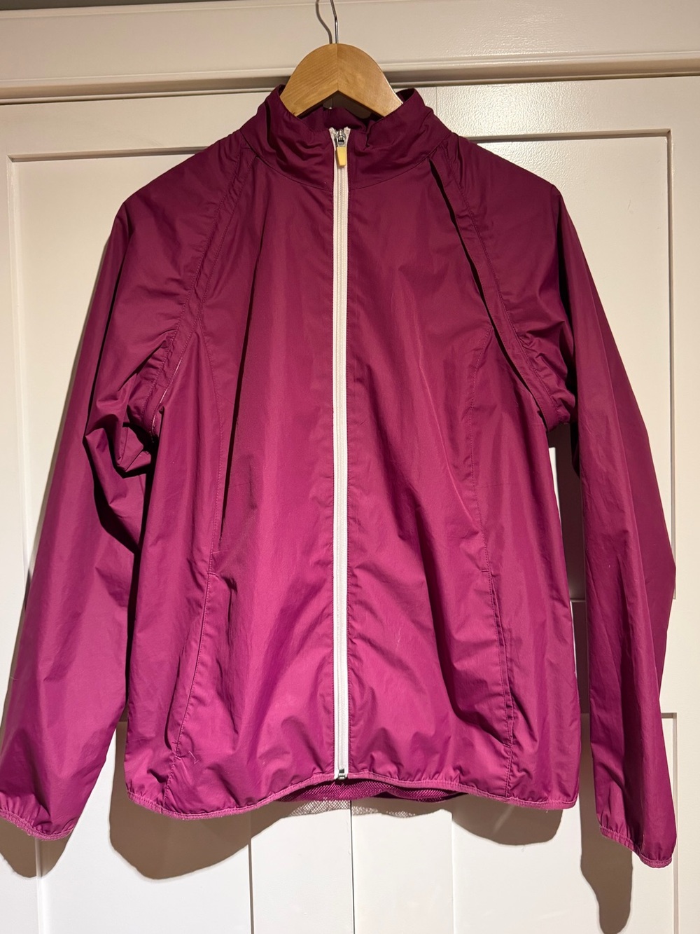 Lady Hogan Convertible Zip-Off Windbreaker Jacket Vest Plum Size M
